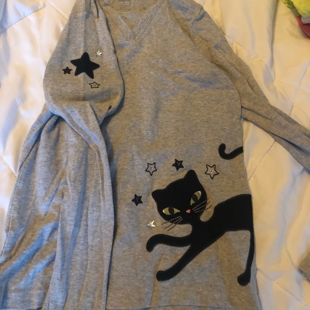 Super cute Gymboree hoodie shirt!